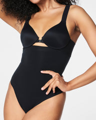 SPANXsculpt™ Seamless Power High-Waisted Thong | Very Black