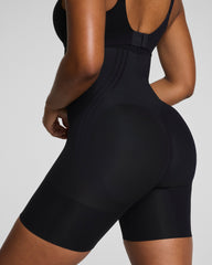 SPANXsculpt™ GoFigure High-Waisted Mid-Thigh Short | Very Black