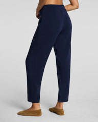 SPANX AirEssentials® Barrel Leg Pant | Timeless Navy