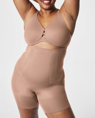 SPANXsculpt™ OnCore High-Waisted Mid-Thigh Short