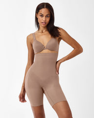 SPANXsculpt™ Seamless Power High-Waisted Mid-Thigh Short | Cafe Au Lait