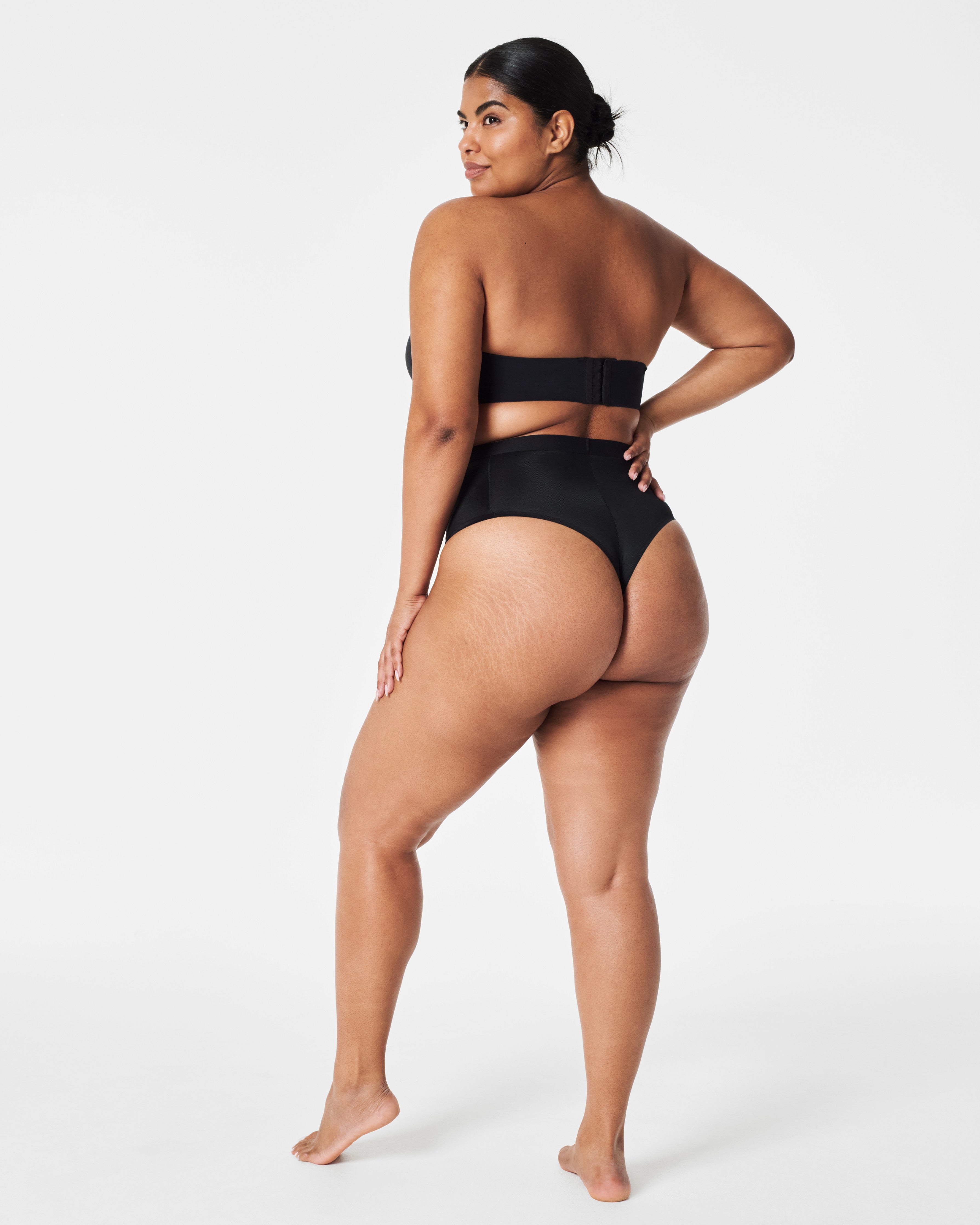 SPANXshape™ Invisible Thong | Very Black