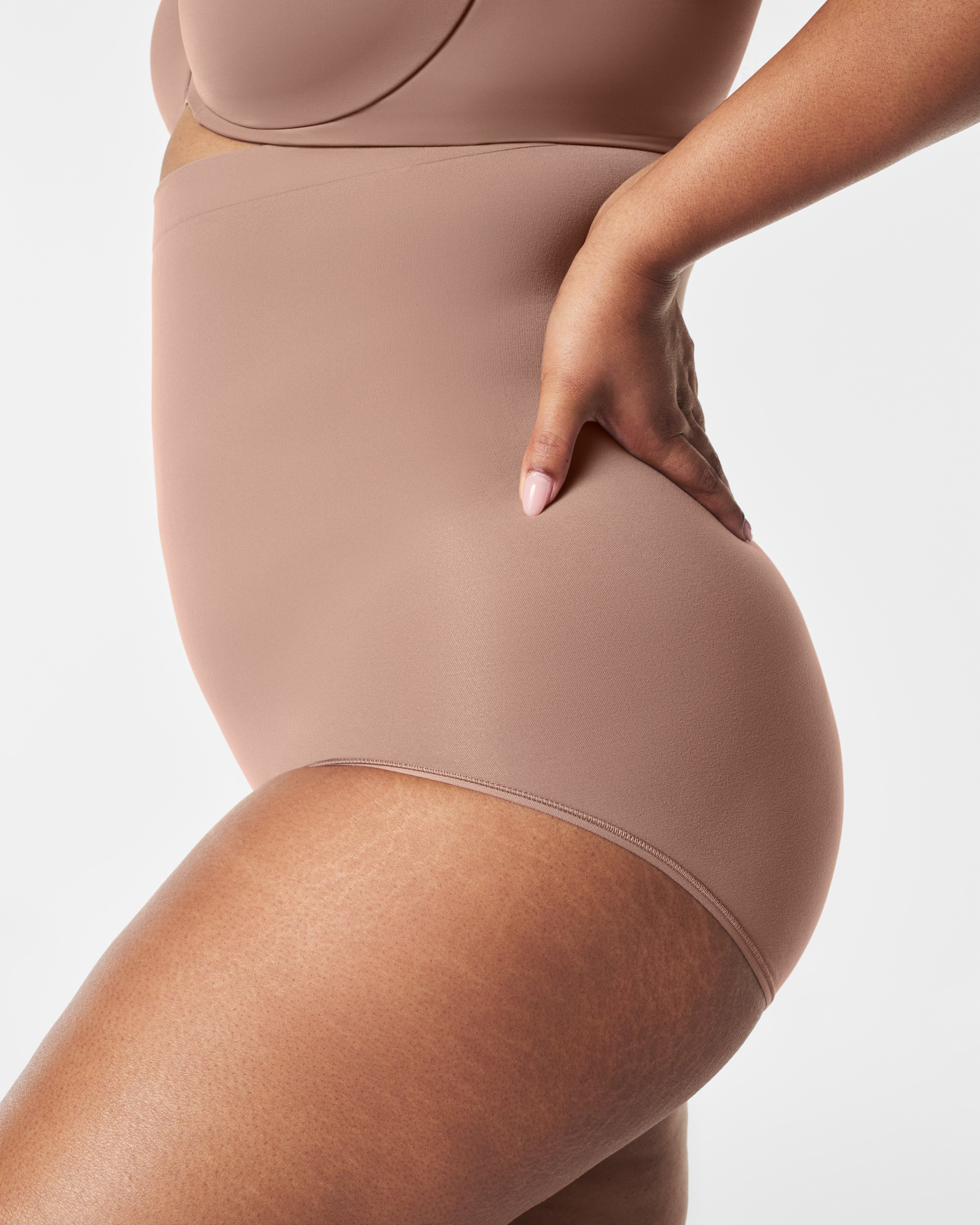 SPANXsculpt™ Seamless Power High-Waisted Brief | Cafe Au Lait