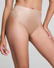 SPANXshape™ LuxeShine Thong