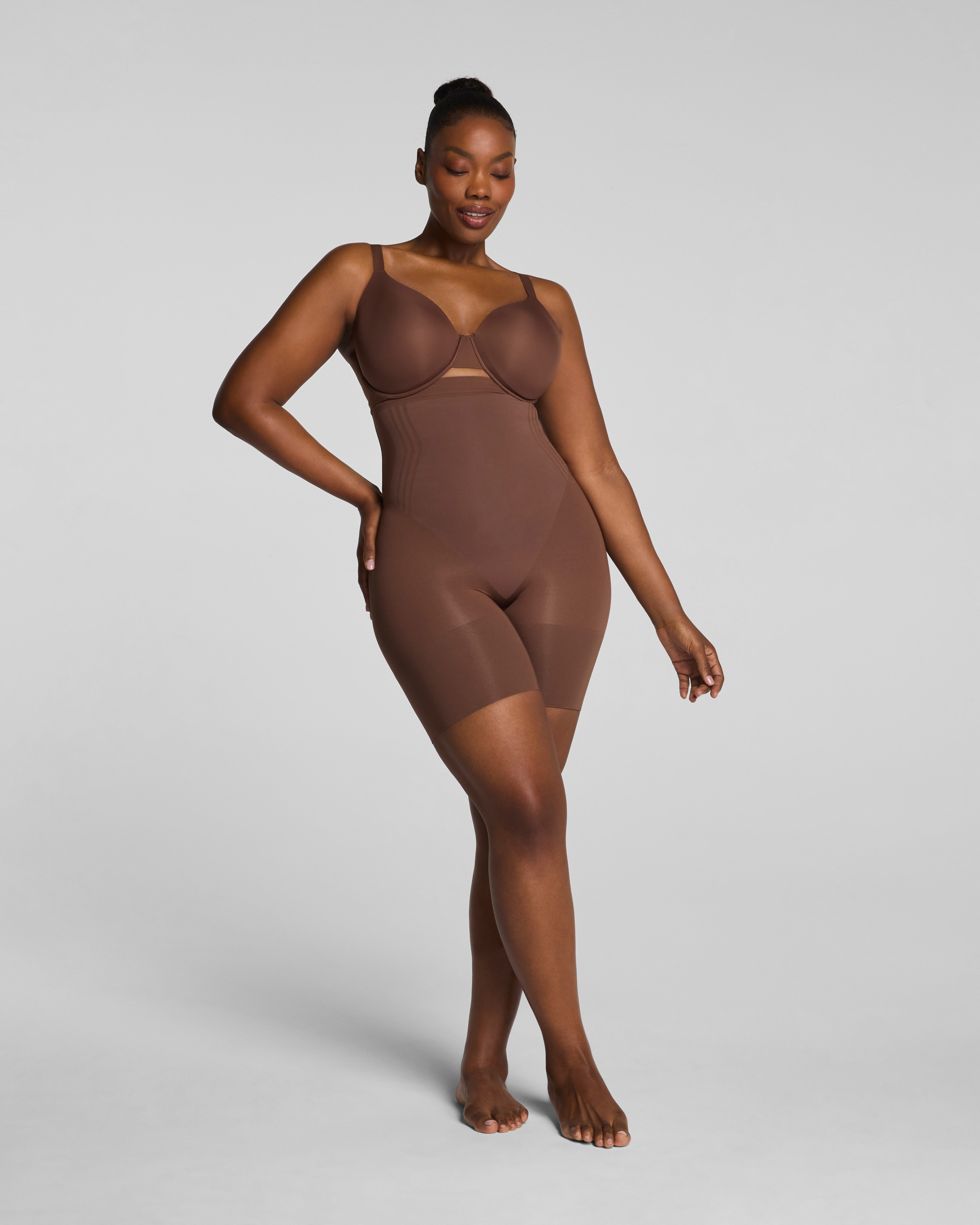 SPANXsculpt™ GoFigure High-Waisted Mid-Thigh Short | Ganache