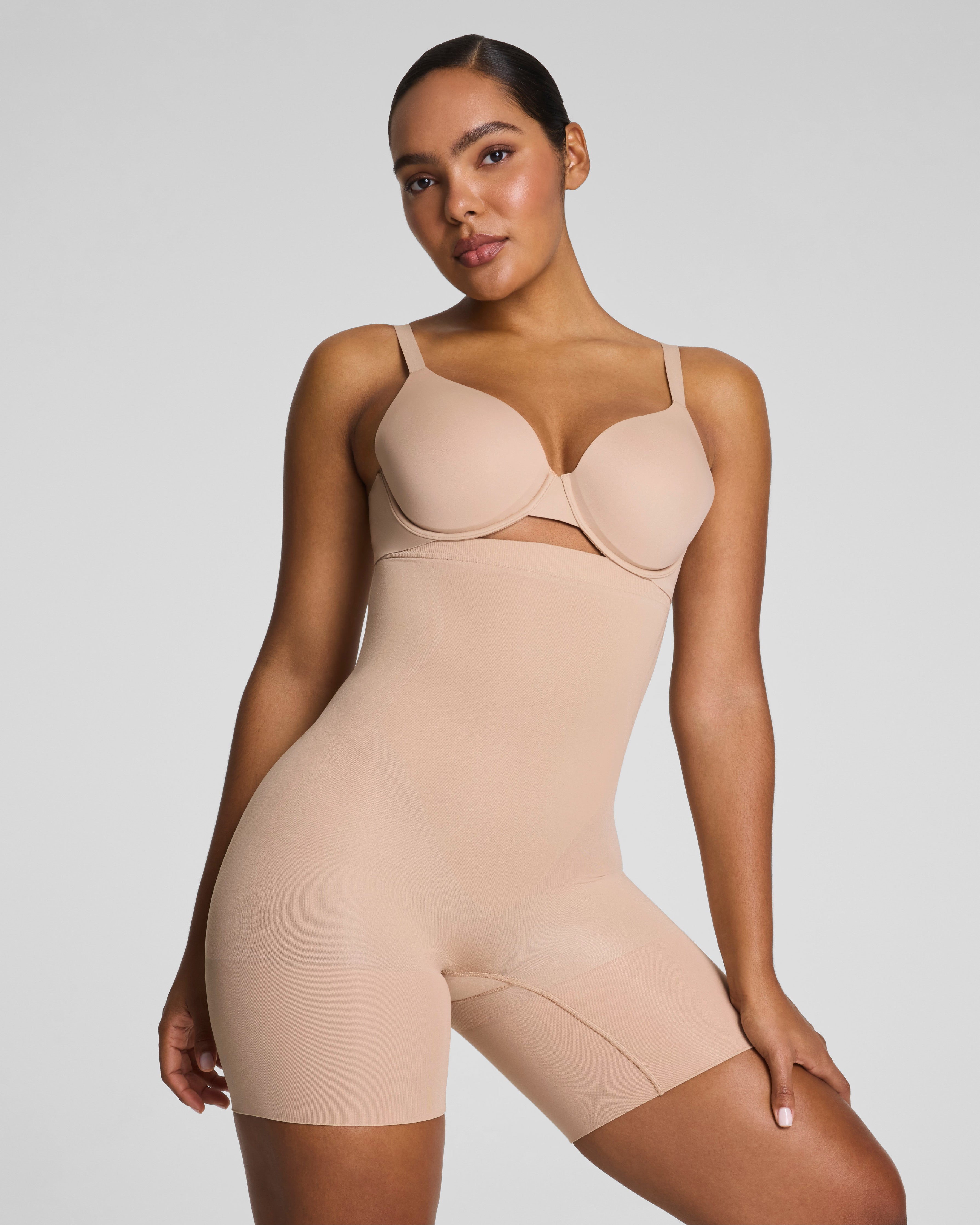 SPANXsculpt™ GoFigure High-Waisted Mid-Thigh Short | Chai