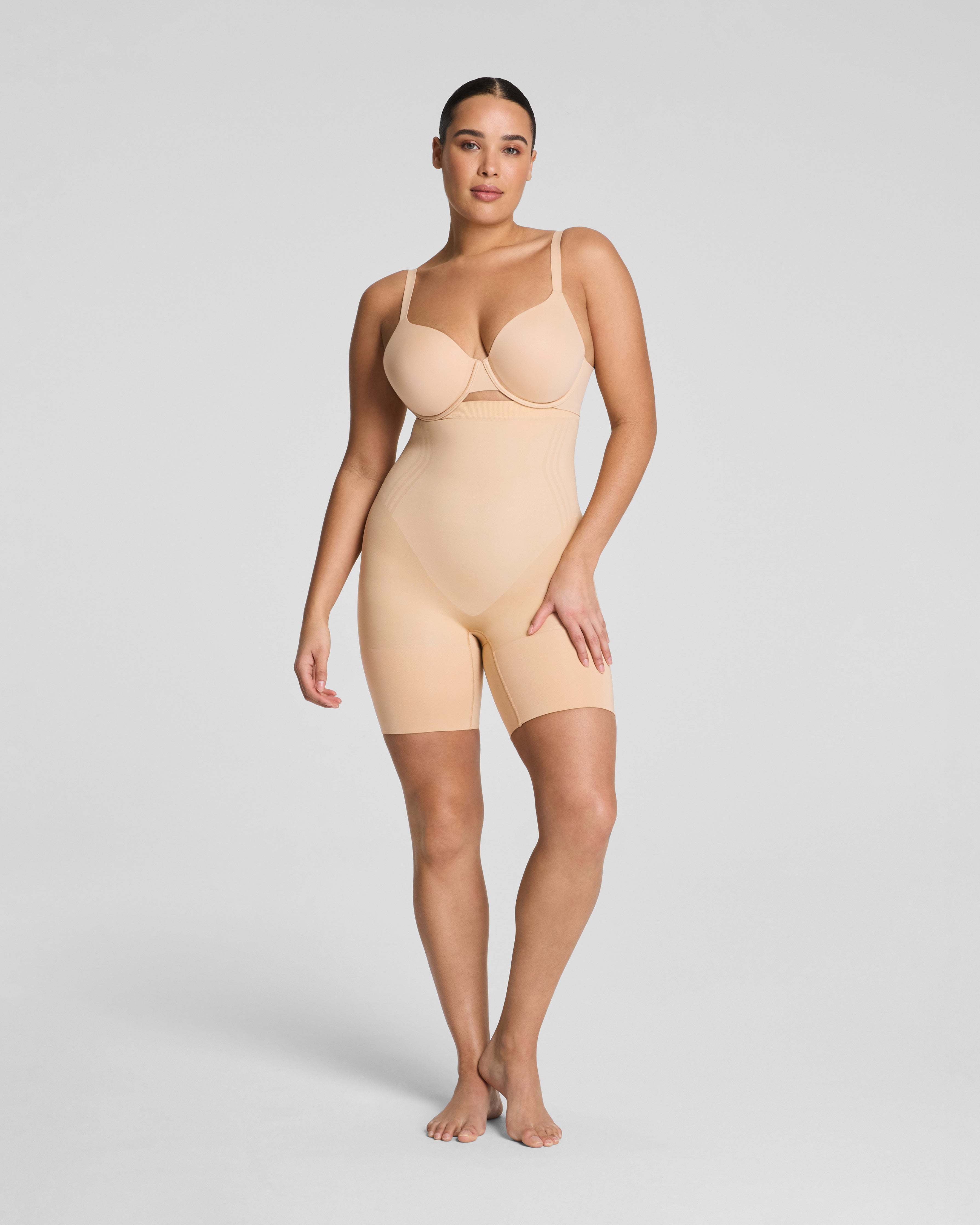SPANXsculpt™ GoFigure High-Waisted Mid-Thigh Short | Honey