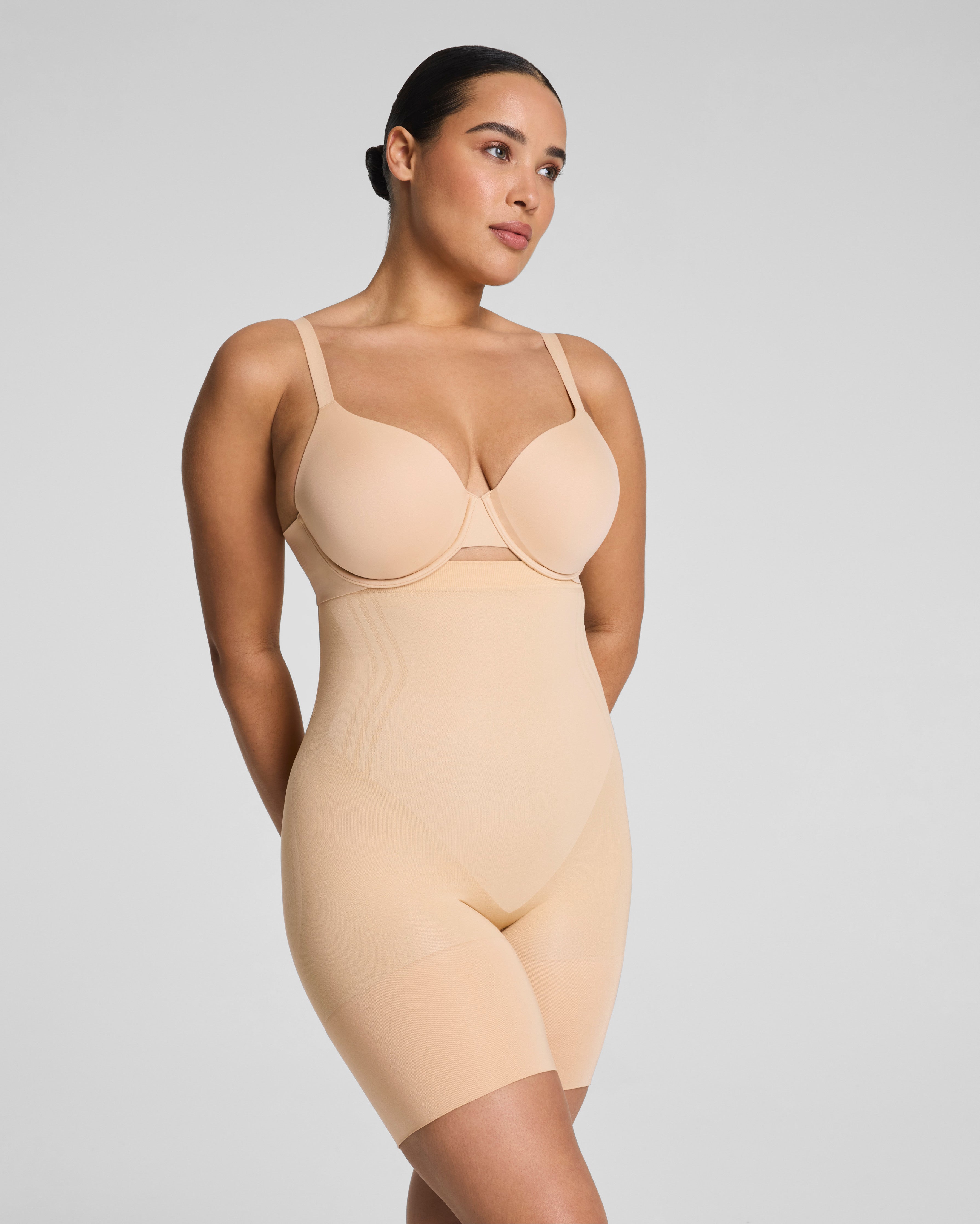 SPANXsculpt™ GoFigure High-Waisted Mid-Thigh Short | Honey