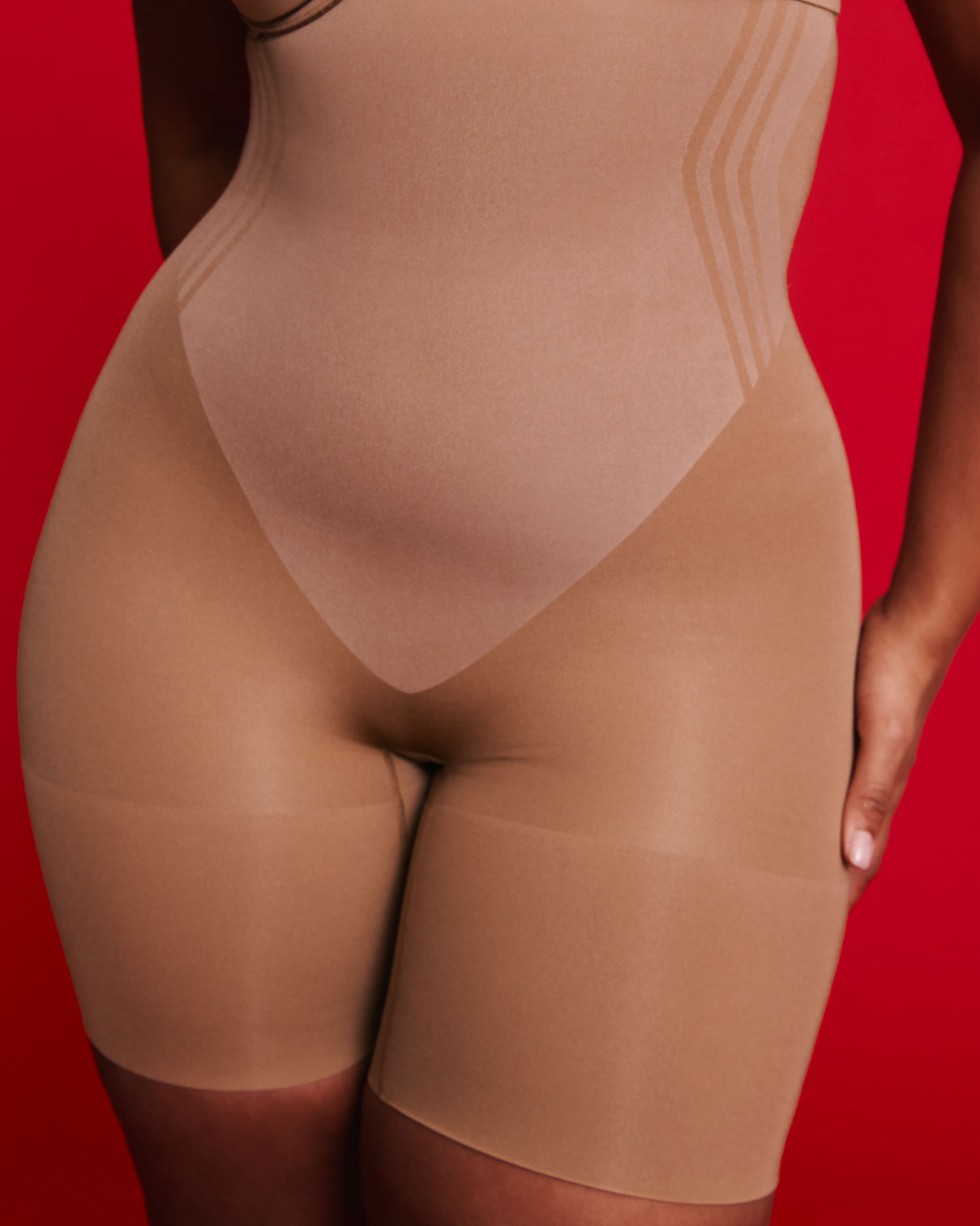 SPANXsculpt™ GoFigure High-Waisted Mid-Thigh Short | Cinnamon