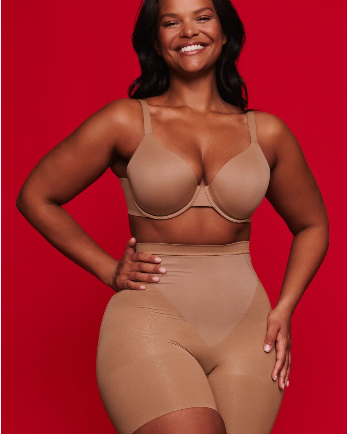 SPANXsculpt™ GoFigure Mid-Thigh Short