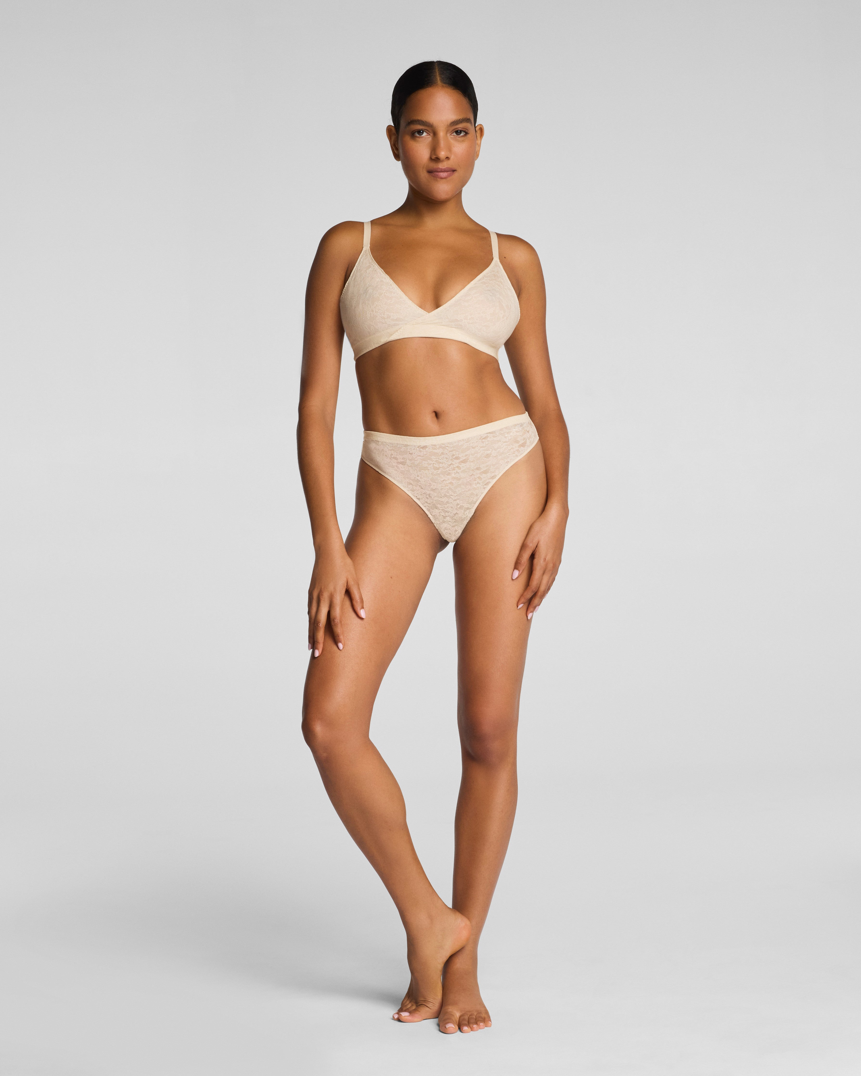 SPANXsupersmooth™ Day to Date Night Lace Thong | Toasted Coconut