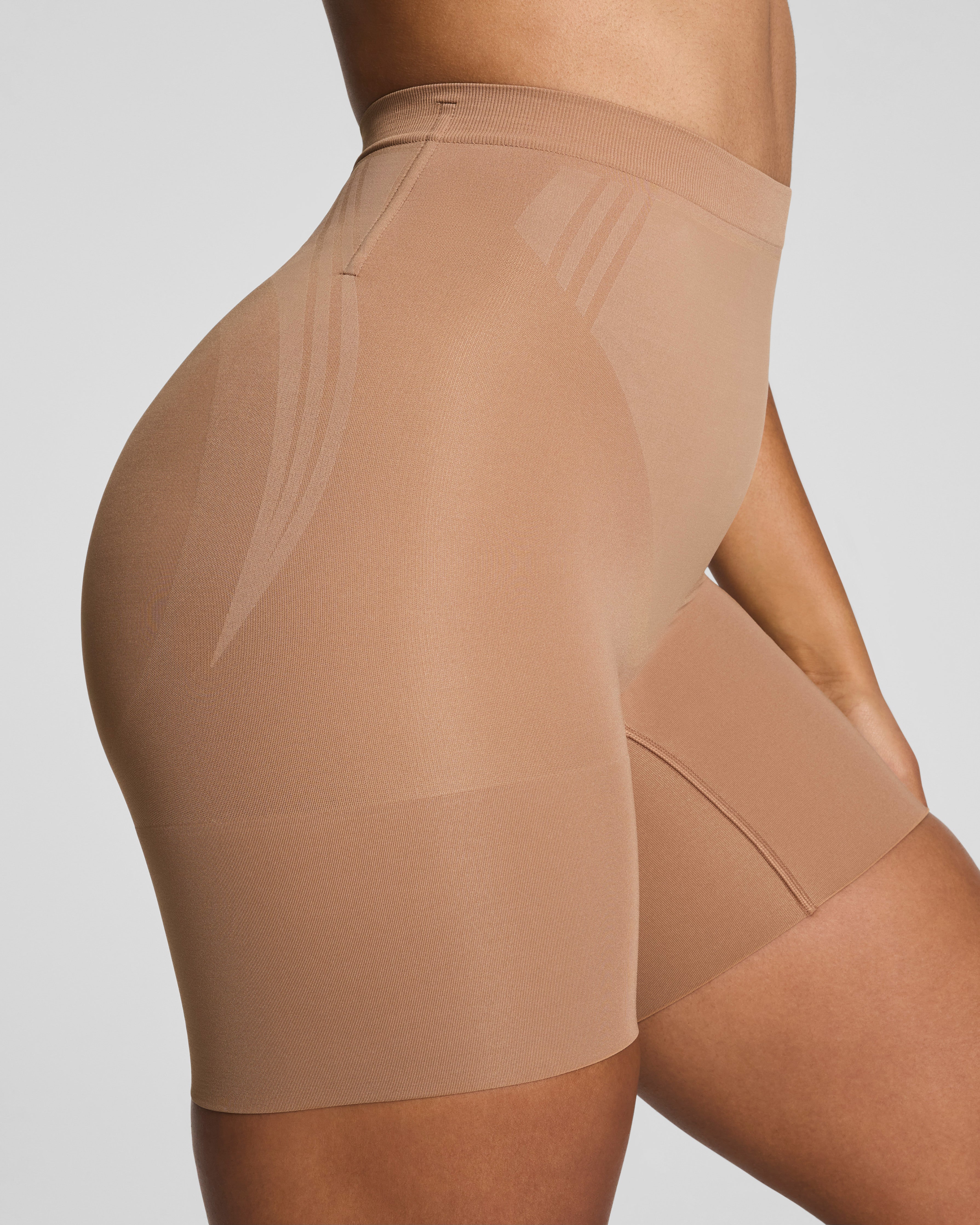 SPANXsculpt™ GoFigure Mid-Thigh Short | Cinnamon