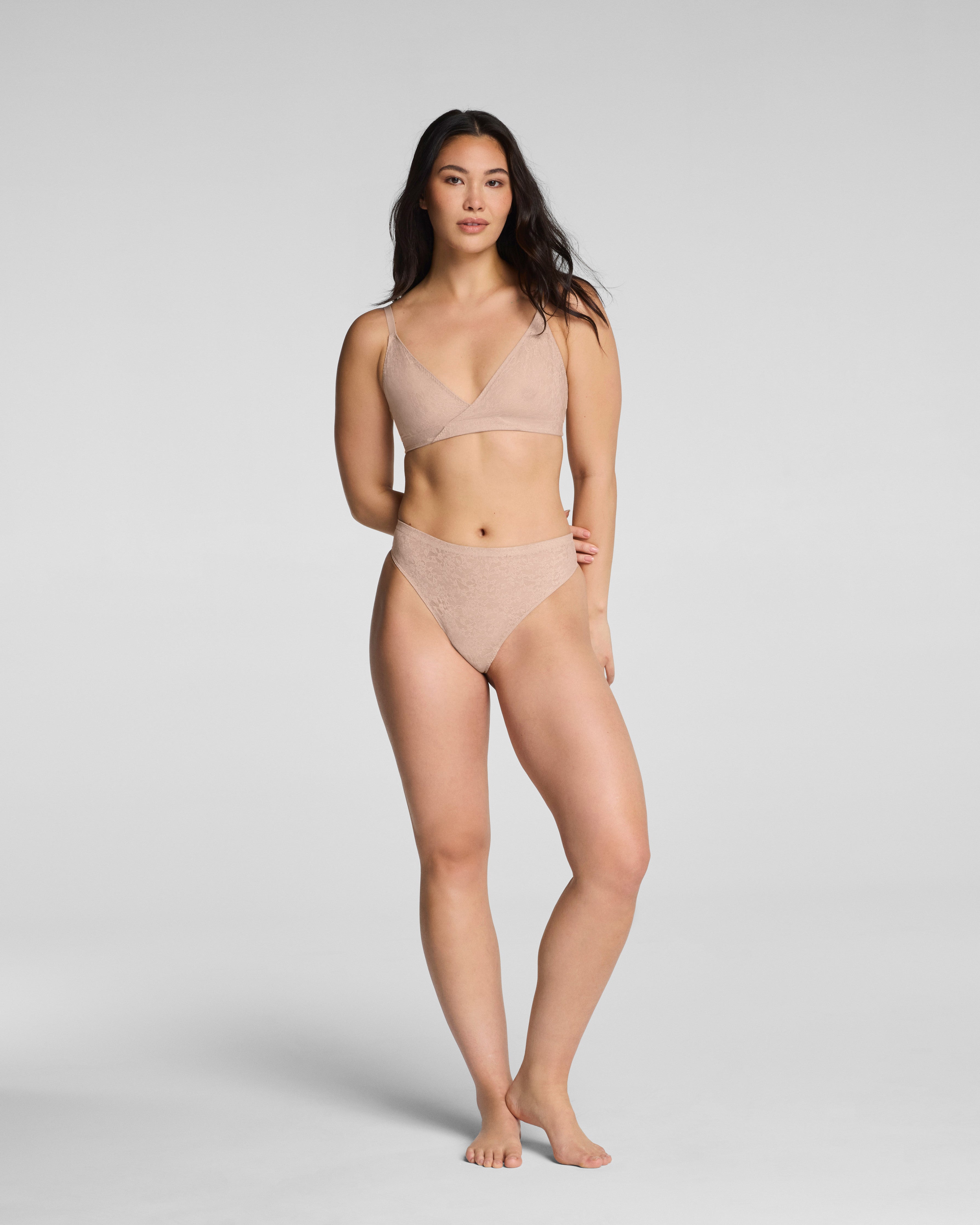 SPANXsupersmooth™ Day to Date Night Lace Bralette | Chai