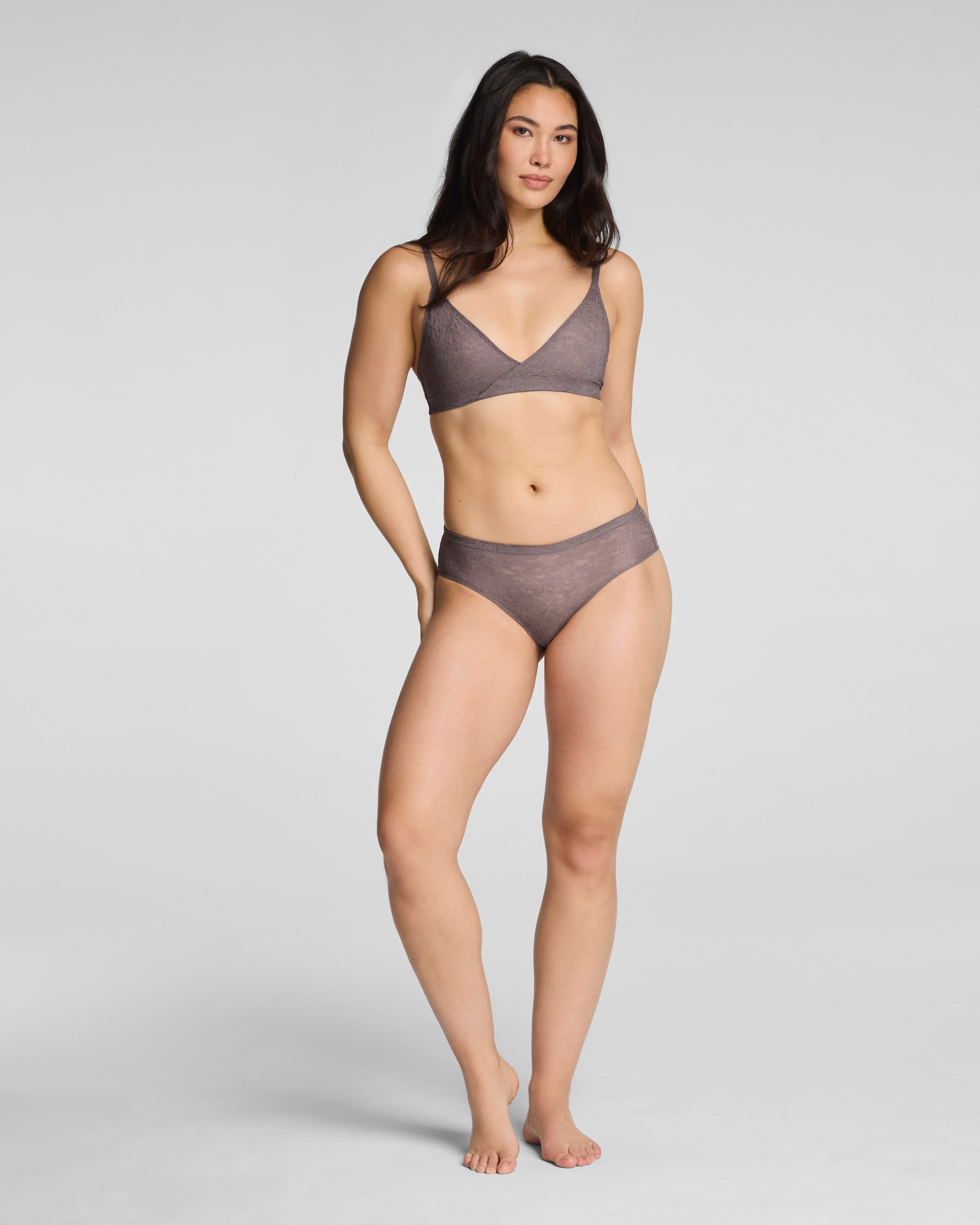 SPANXsupersmooth™ Day to Date Night Lace Bralette | Granite