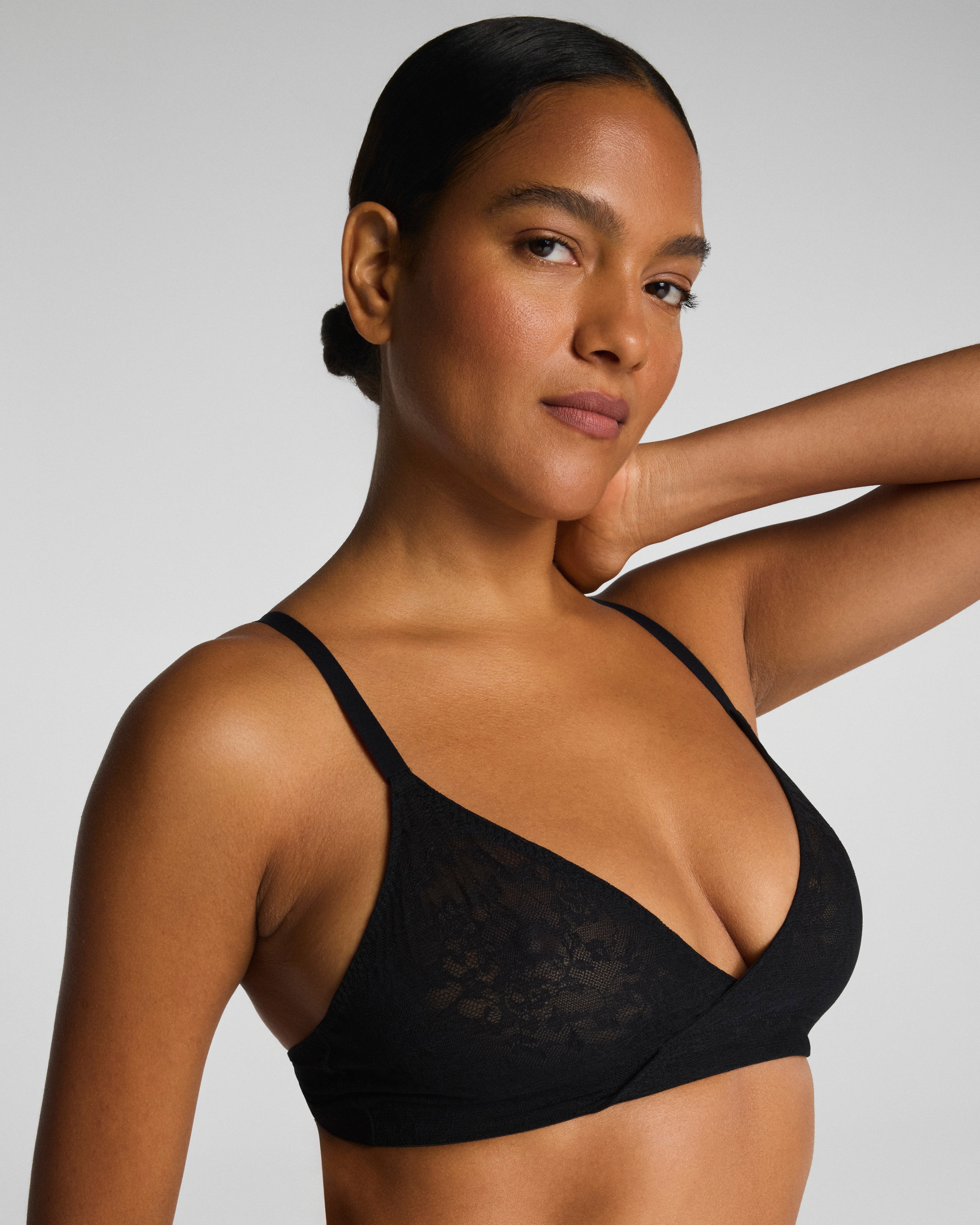 SPANXsupersmooth™ Day to Date Night Lace Bralette | Very Black