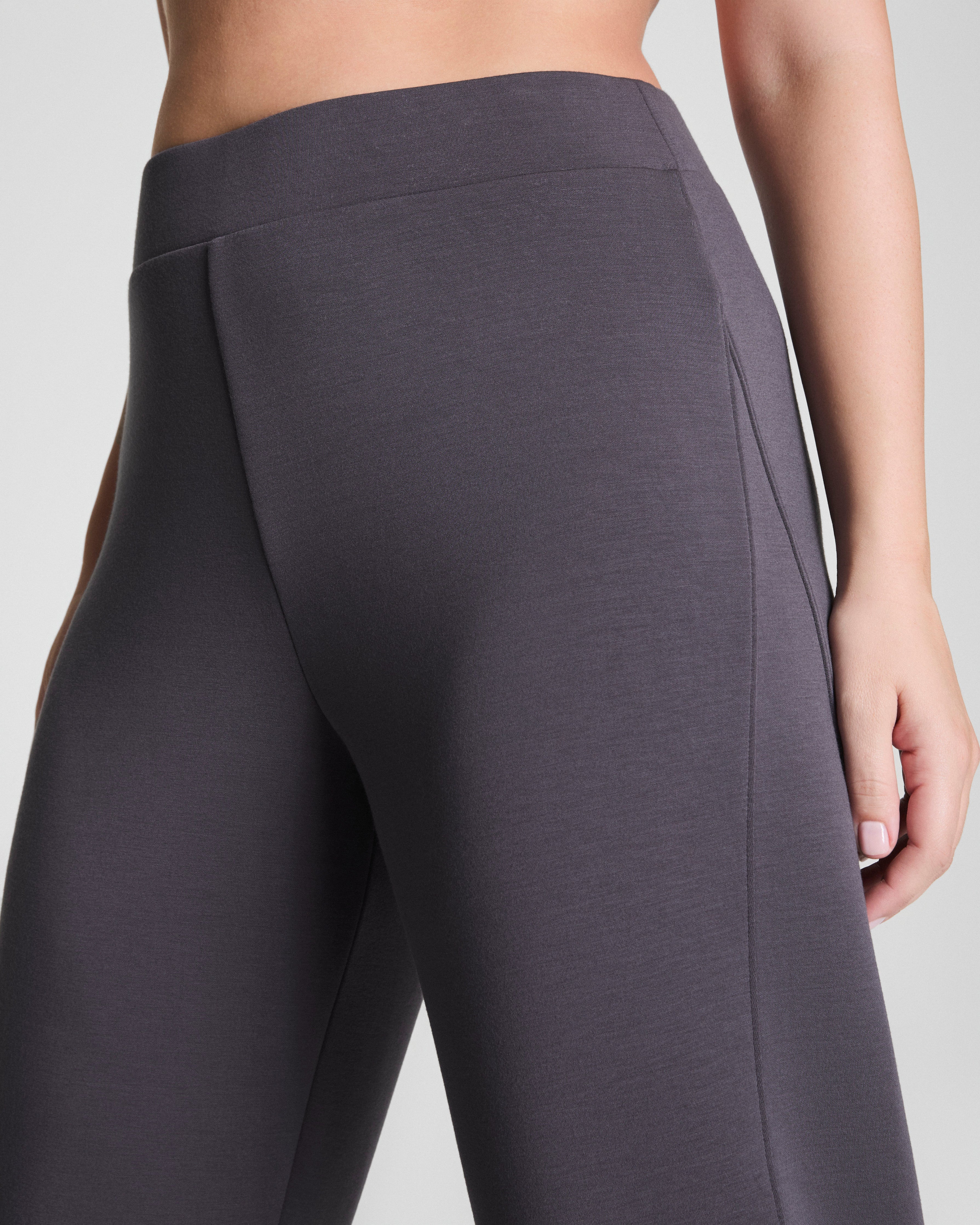 SPANX AirEssentials® Barrel Leg Pant | Storm
