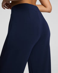 SPANX AirEssentials® Barrel Leg Pant | Timeless Navy