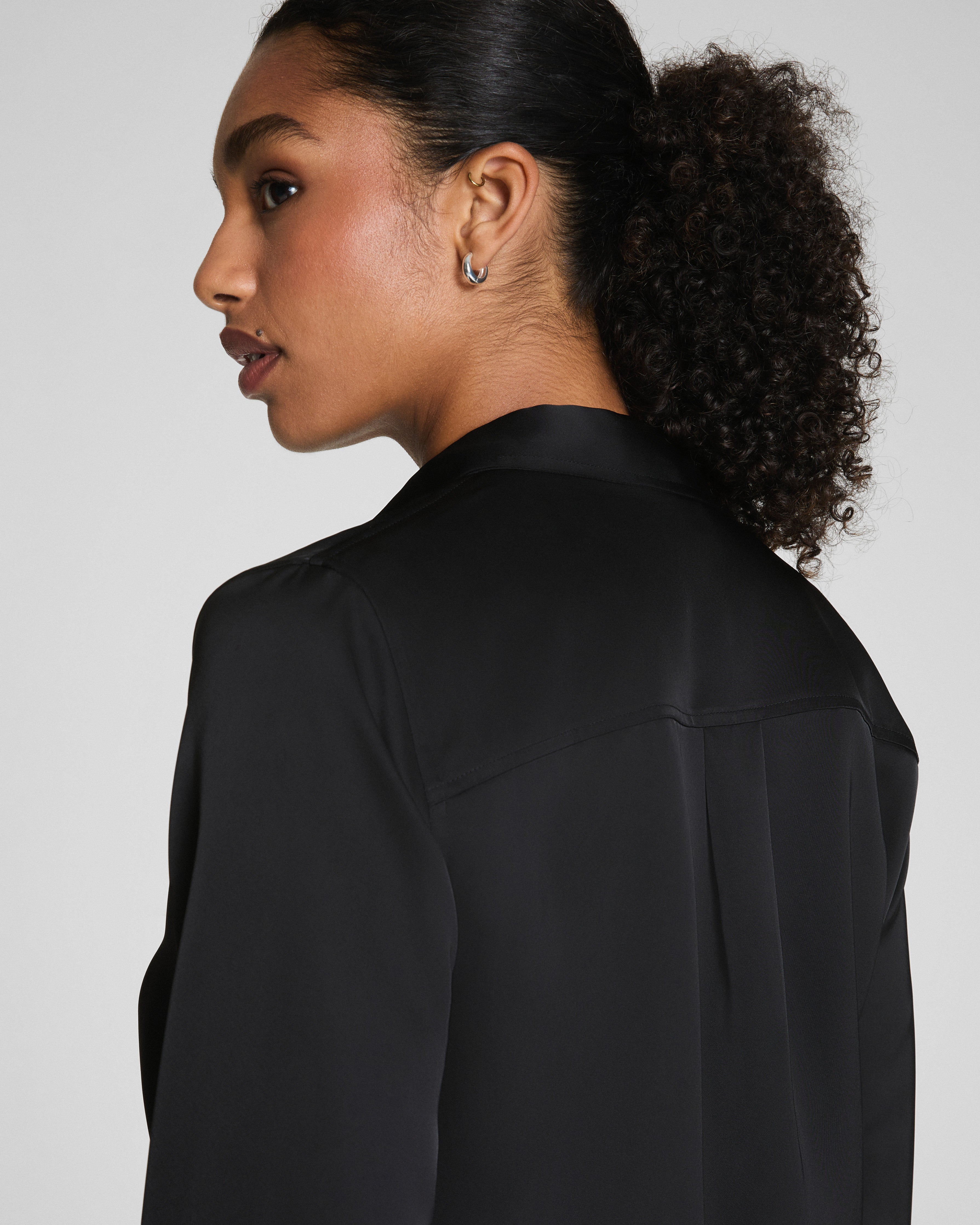 SPANX® Silky Smooth Button Down | Classic Black