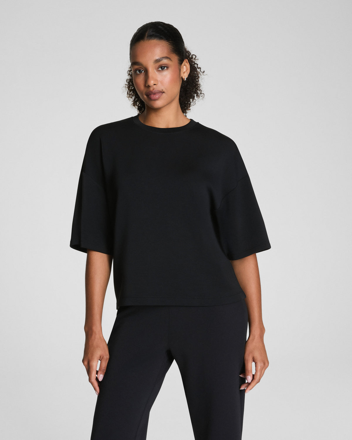 SPANX AirEssentials® Relaxed Tee | Very Black