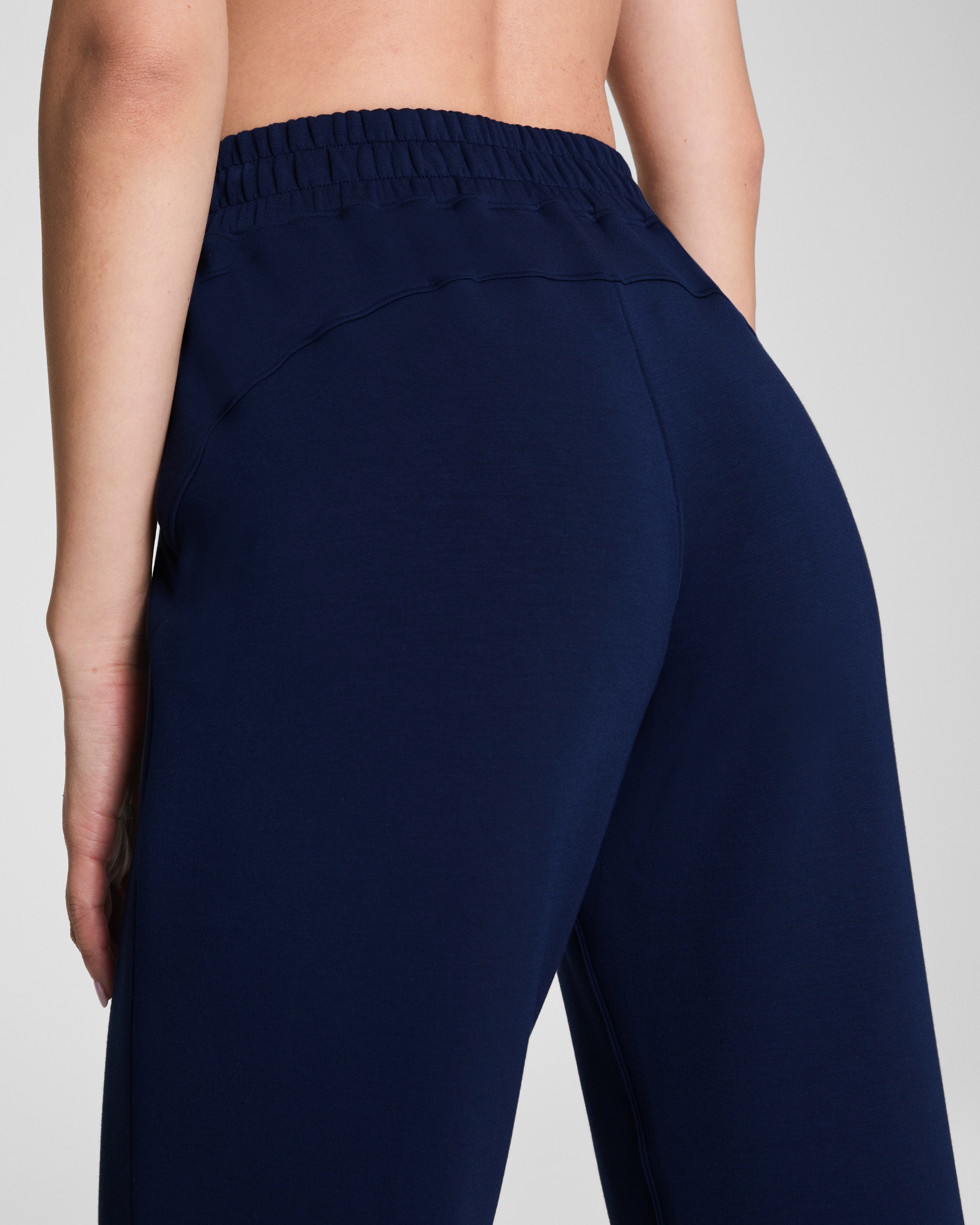 SPANX AirEssentials® Slim Straight Pant | Timeless Navy