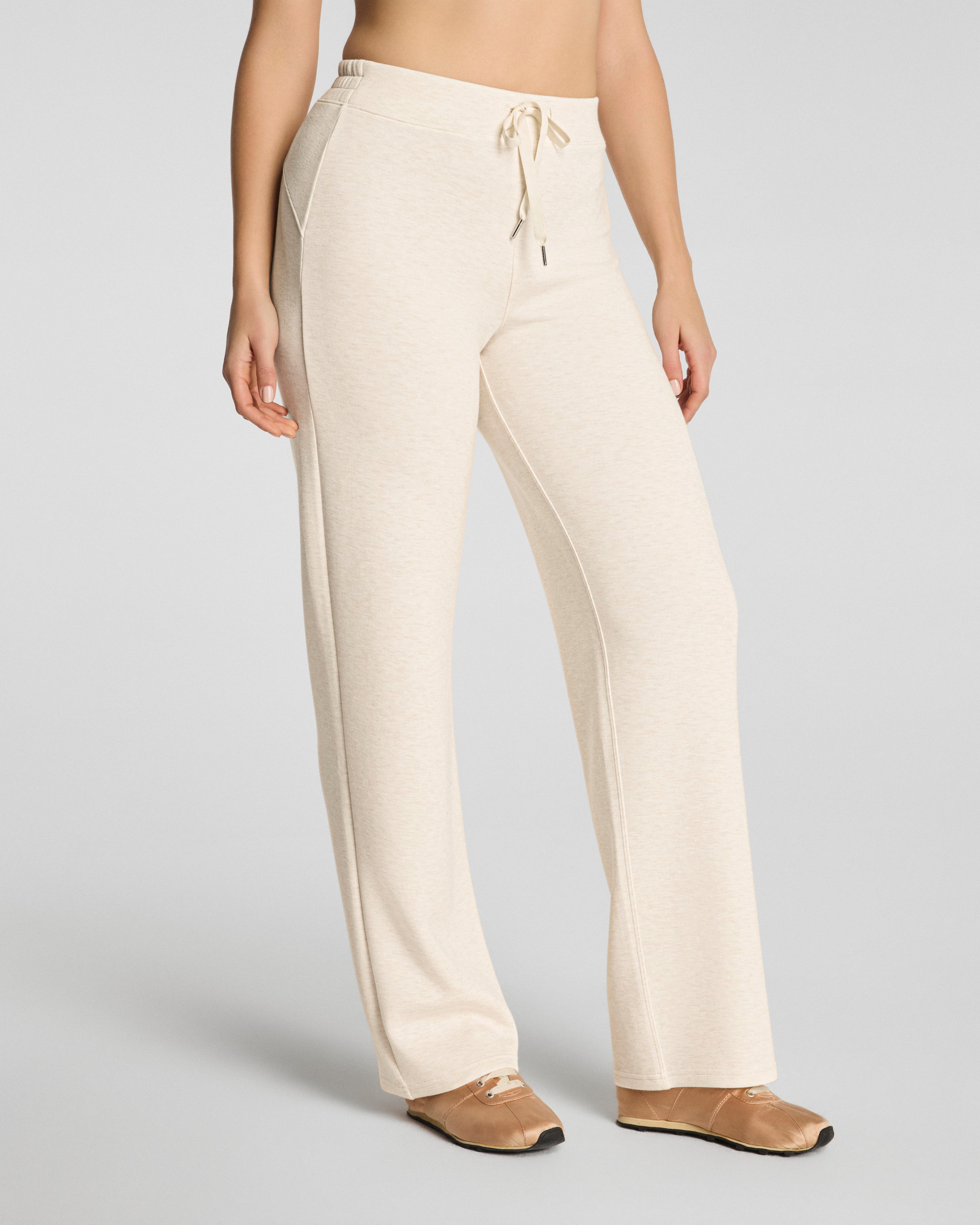 SPANX AirEssentials® Straight Leg Pant | Oatmeal Heather