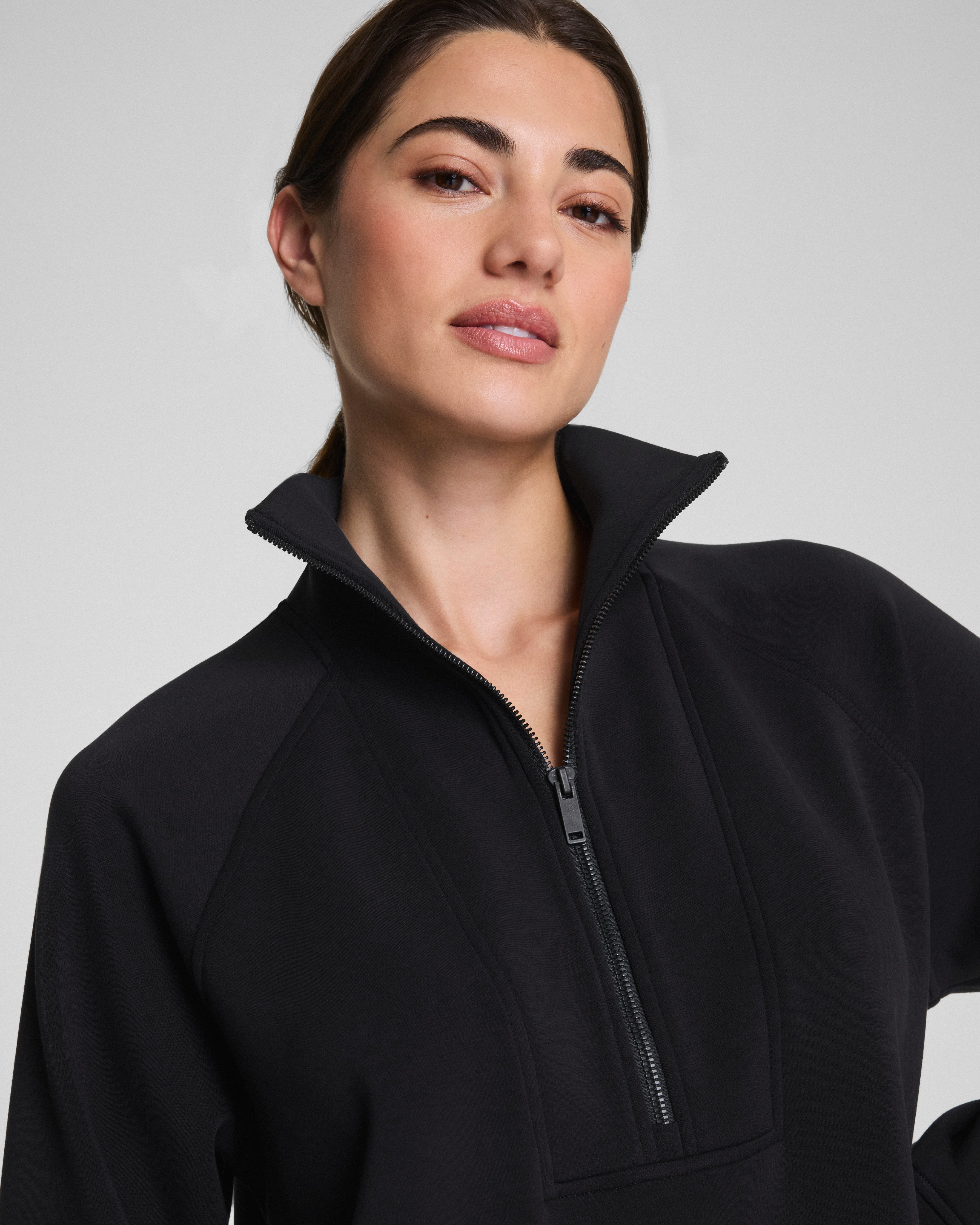 SPANX AirEssentials® Half Zip Tunic | Very Black