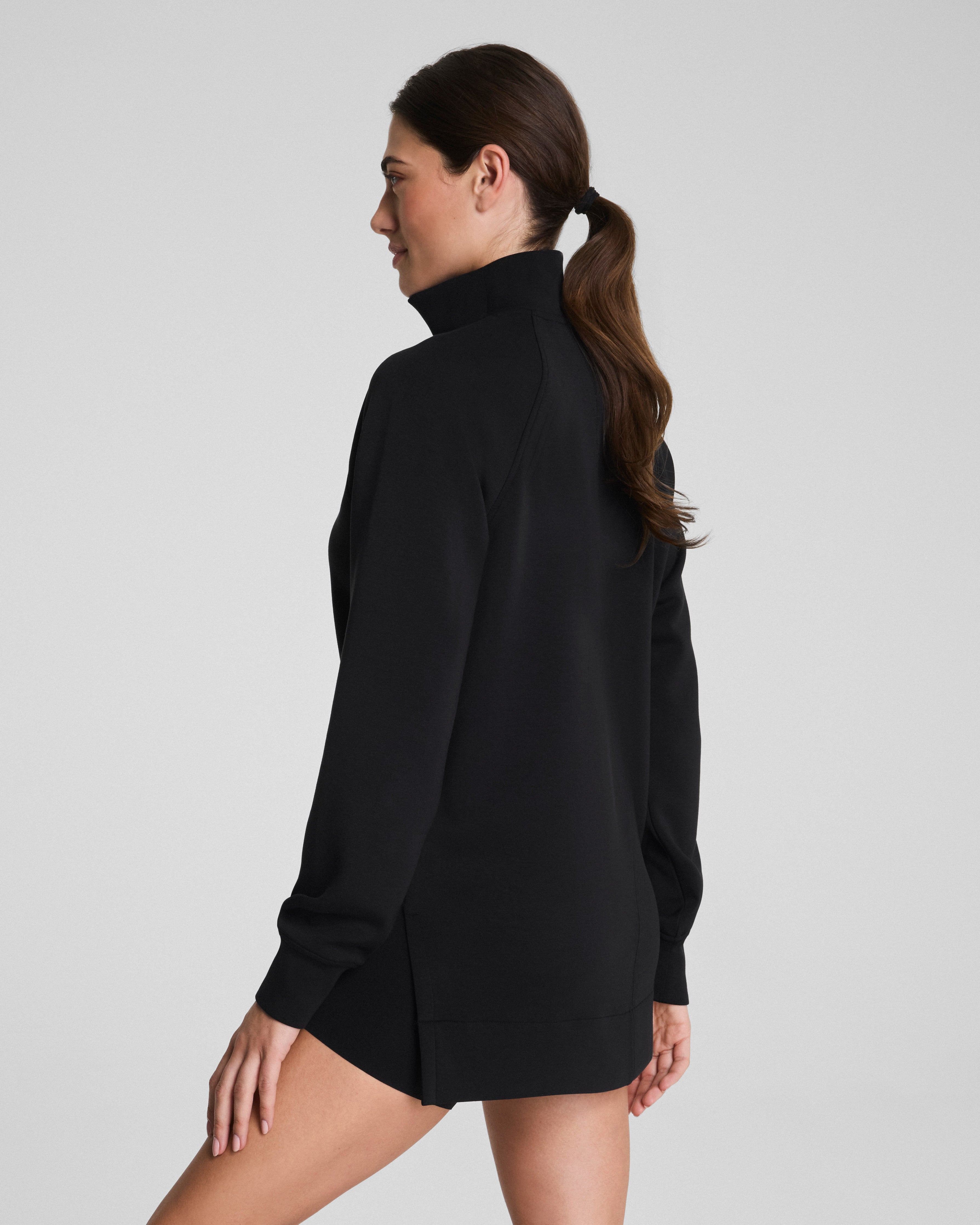 SPANX AirEssentials® Half Zip Tunic | Very Black