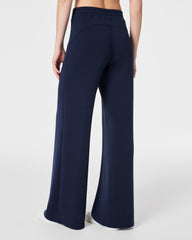 SPANX AirEssentials® Wide Leg Pant | Timeless Navy