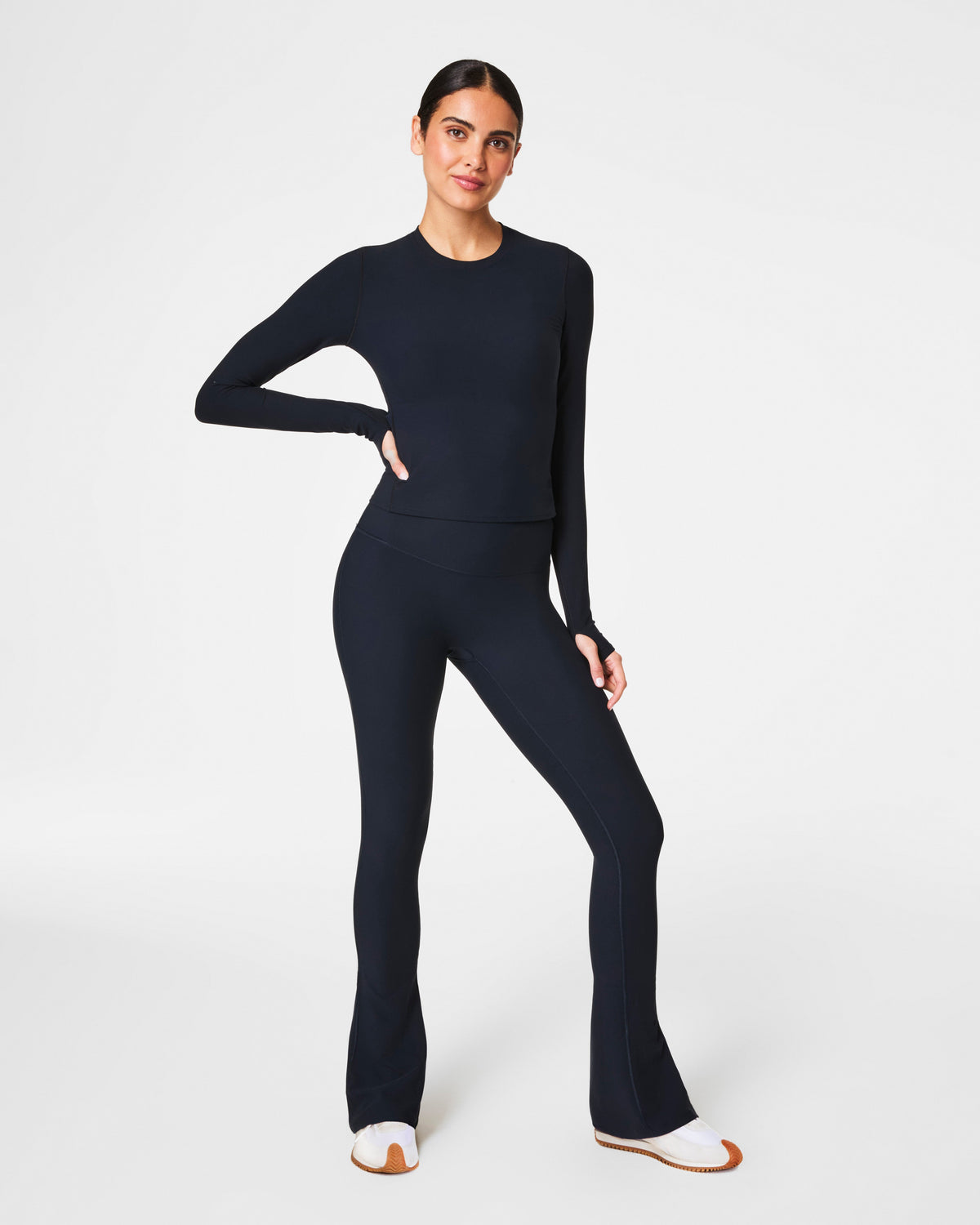 SPANXsmooth™ OnForm Micro Flare Pant | Very Black