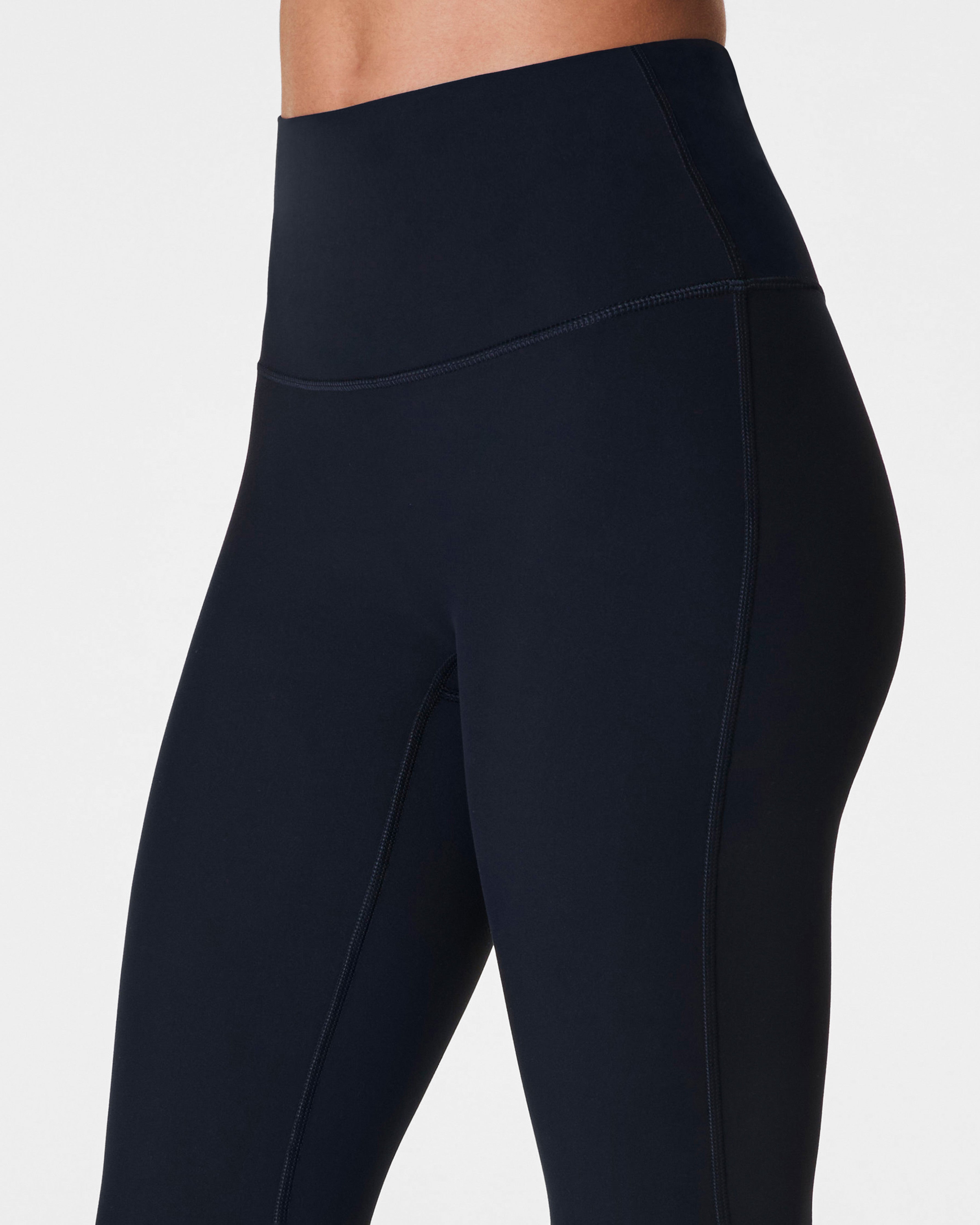 SPANXsmooth™ OnForm Micro Flare Pant | Very Black