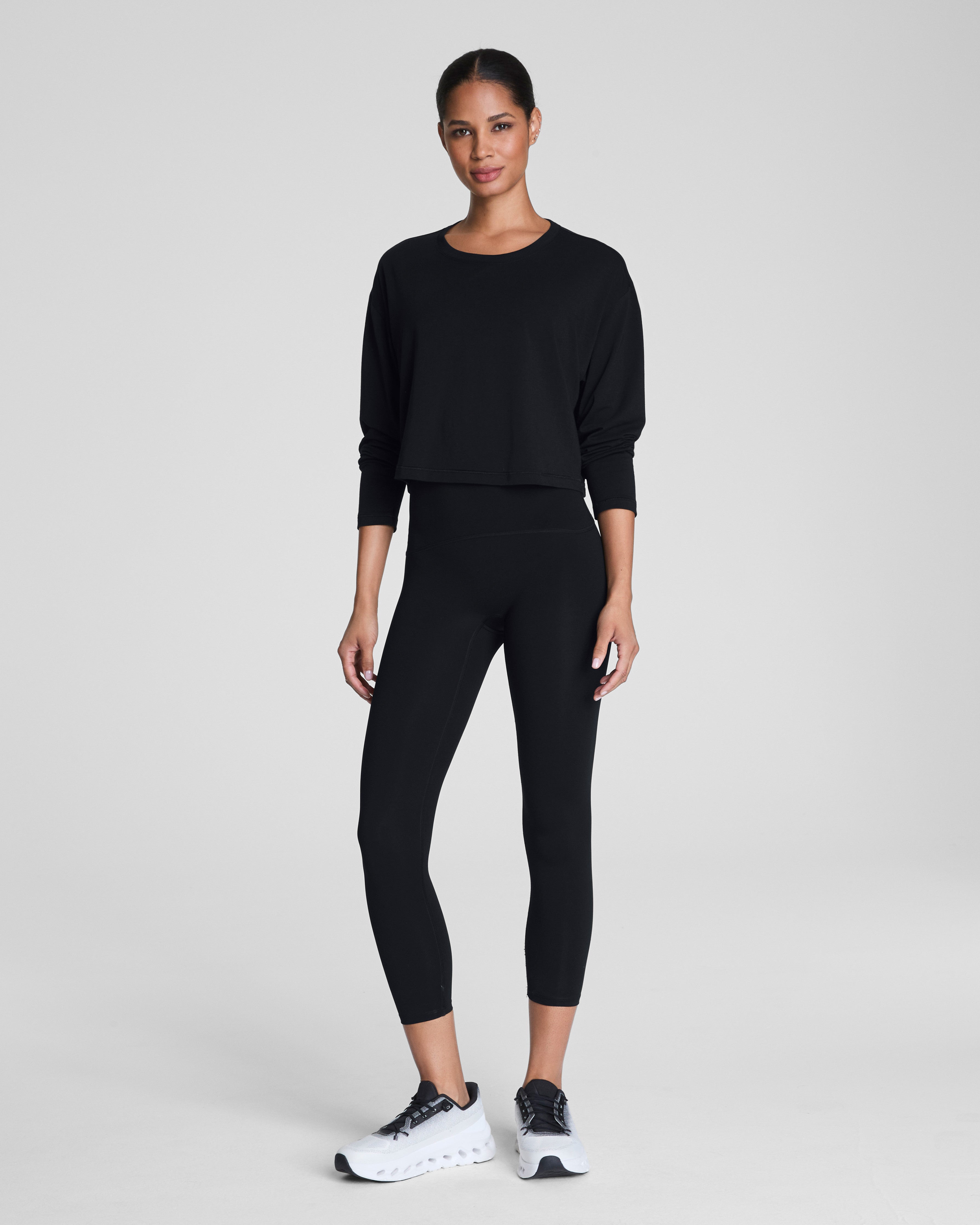 SPANX® Outpace Cropped Long Sleeve Top | Very Black