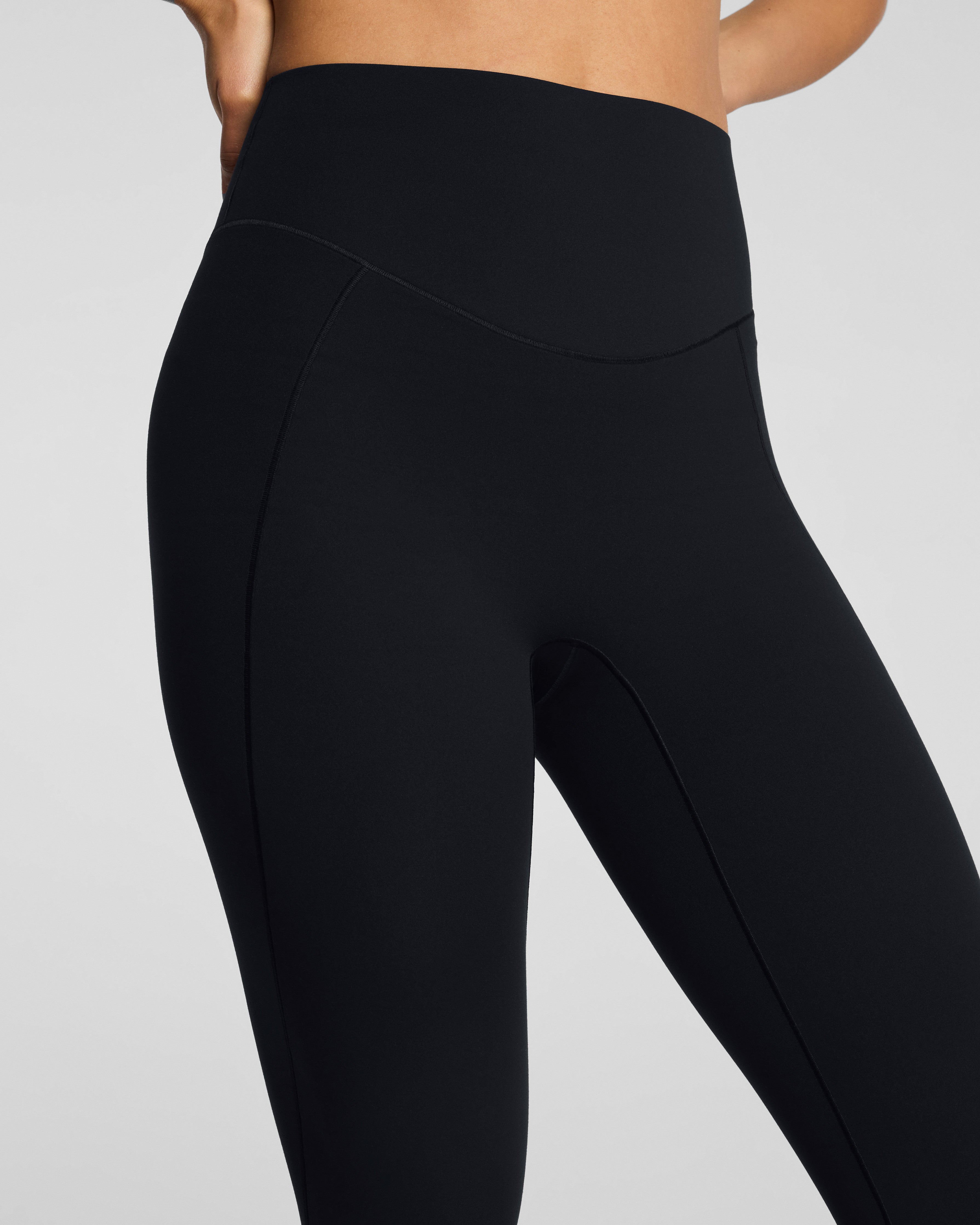 SPANXshape™ CurveTheory Full-Length Leggings | Very Black