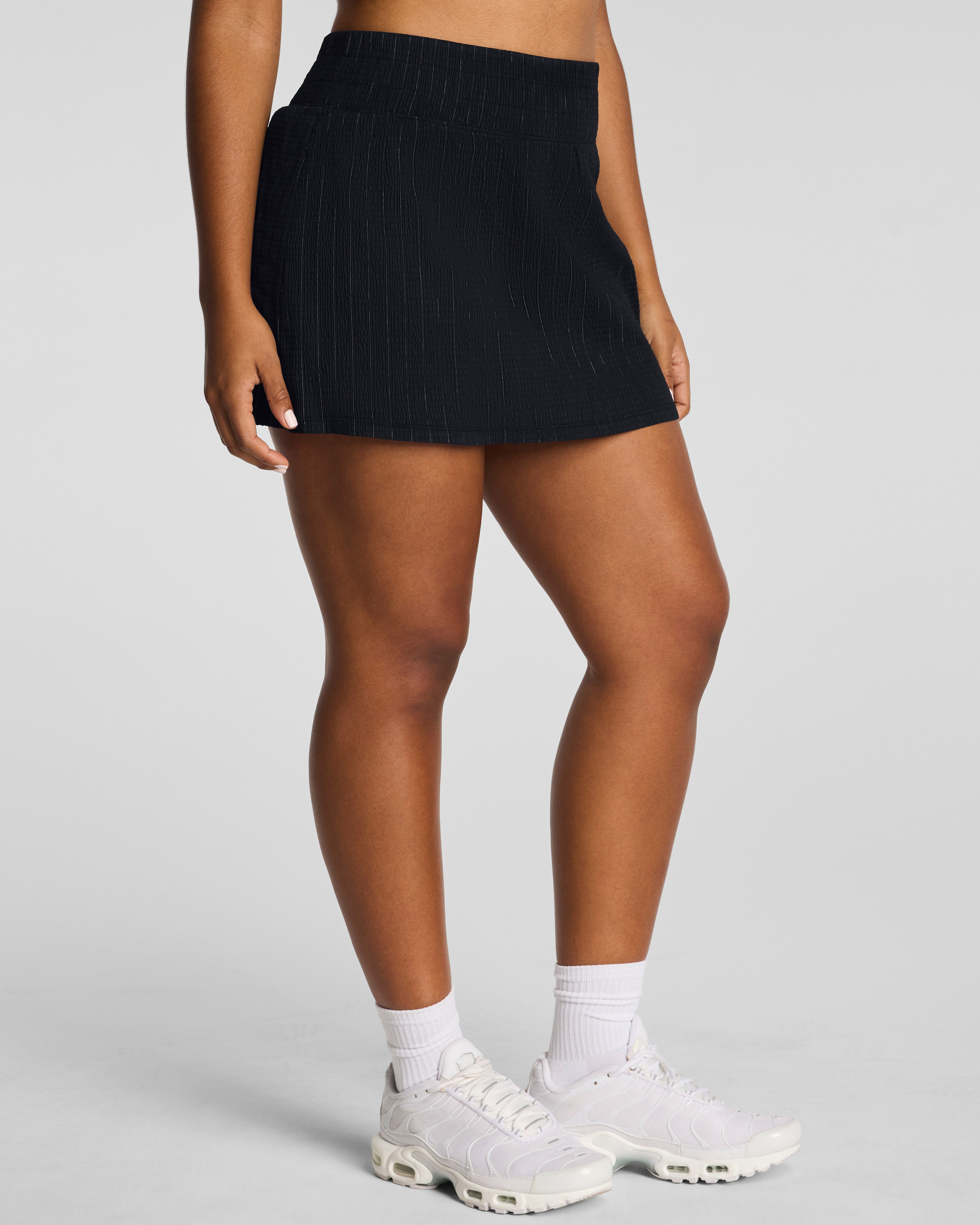 SPANXshape™ BoostUp Glow Weave Skort, 14" | Very Black