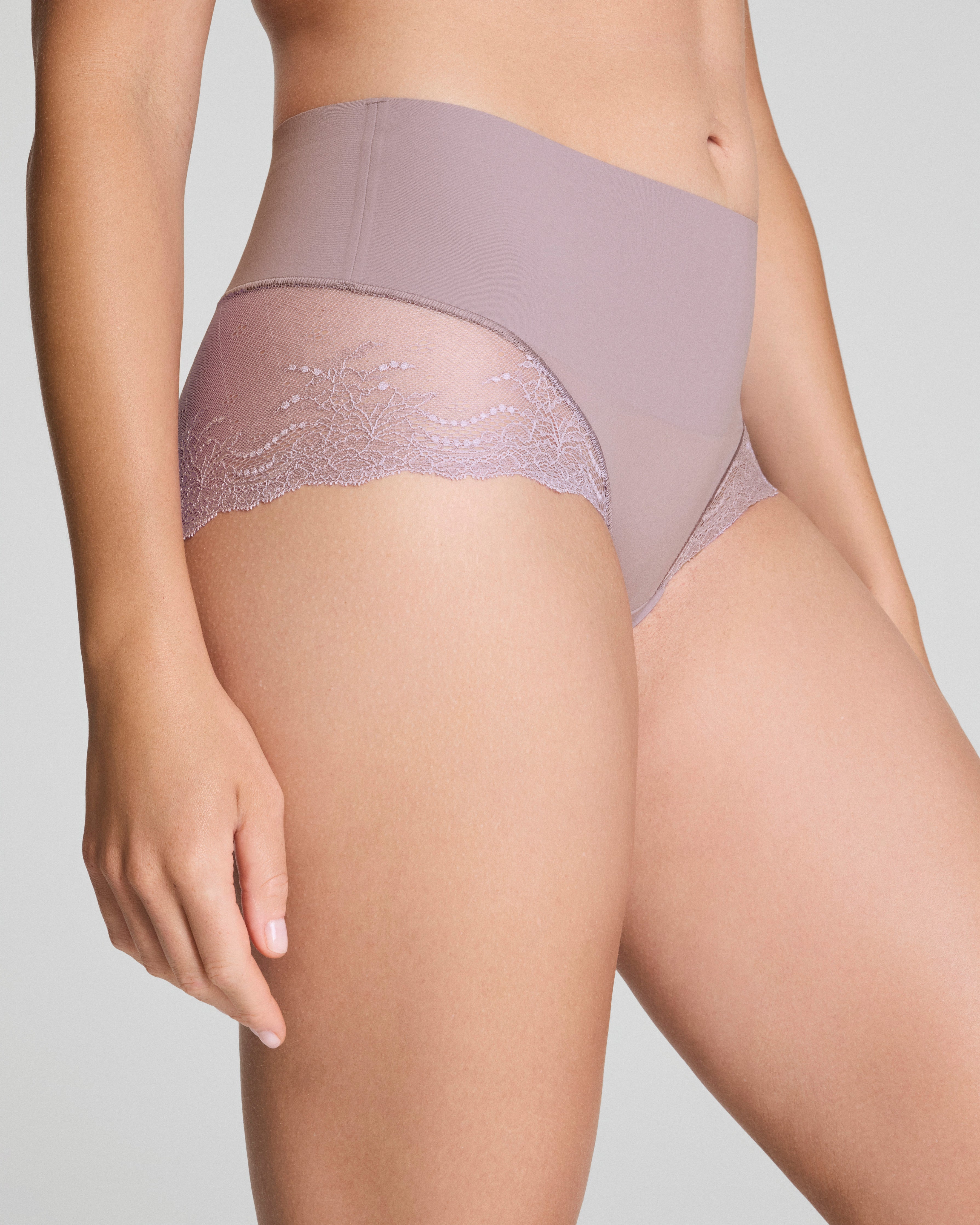 SPANXsupersmooth™ Undie-tectable® Lace Hi-Hipster