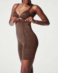 SPANXsculpt™ OnCore High-Waisted Mid-Thigh Short | Chestnut Brown
